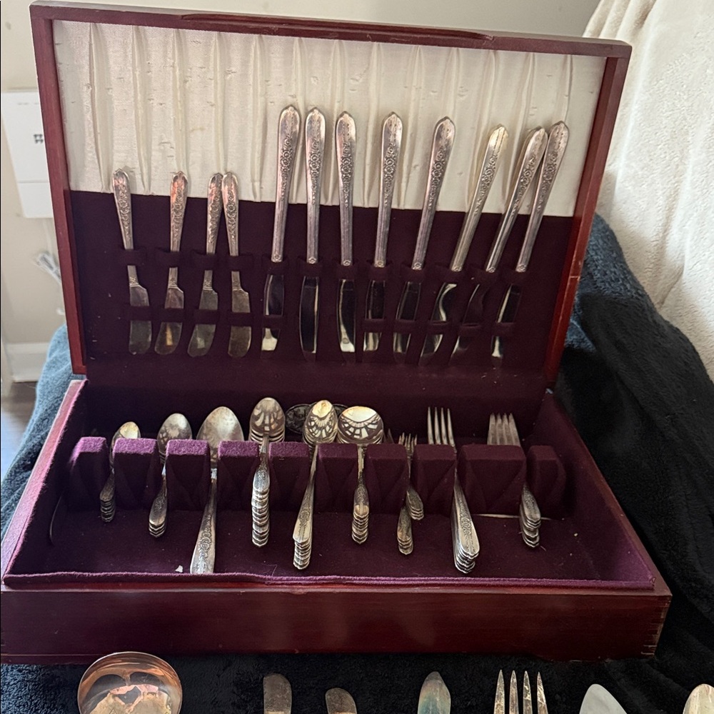 Elegant Silverware Set in Wooden Case